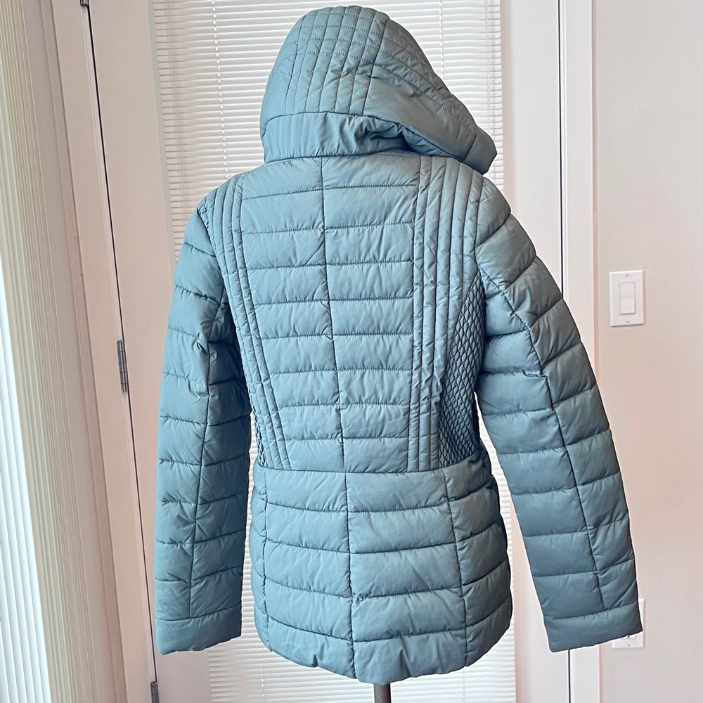 Bernardo Women's Packable Water Resistant Puffer Jacket - Khaki green - Picture 8 of 13